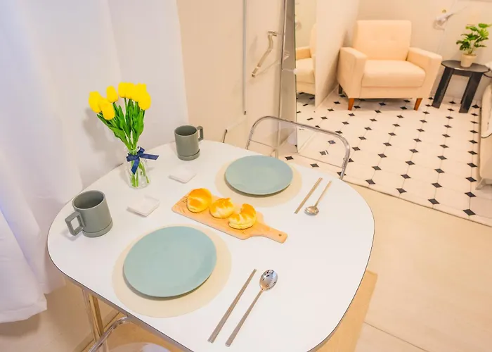 Monohaus, Nonhyeon Near Gangnam, 5 Min Walk From The Subway Station * Séoul