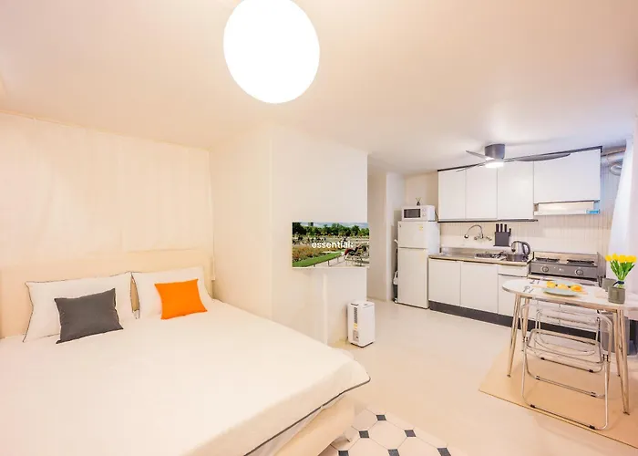 Appartement Monohaus, Nonhyeon Near Gangnam, 5 Min Walk From The Subway Station